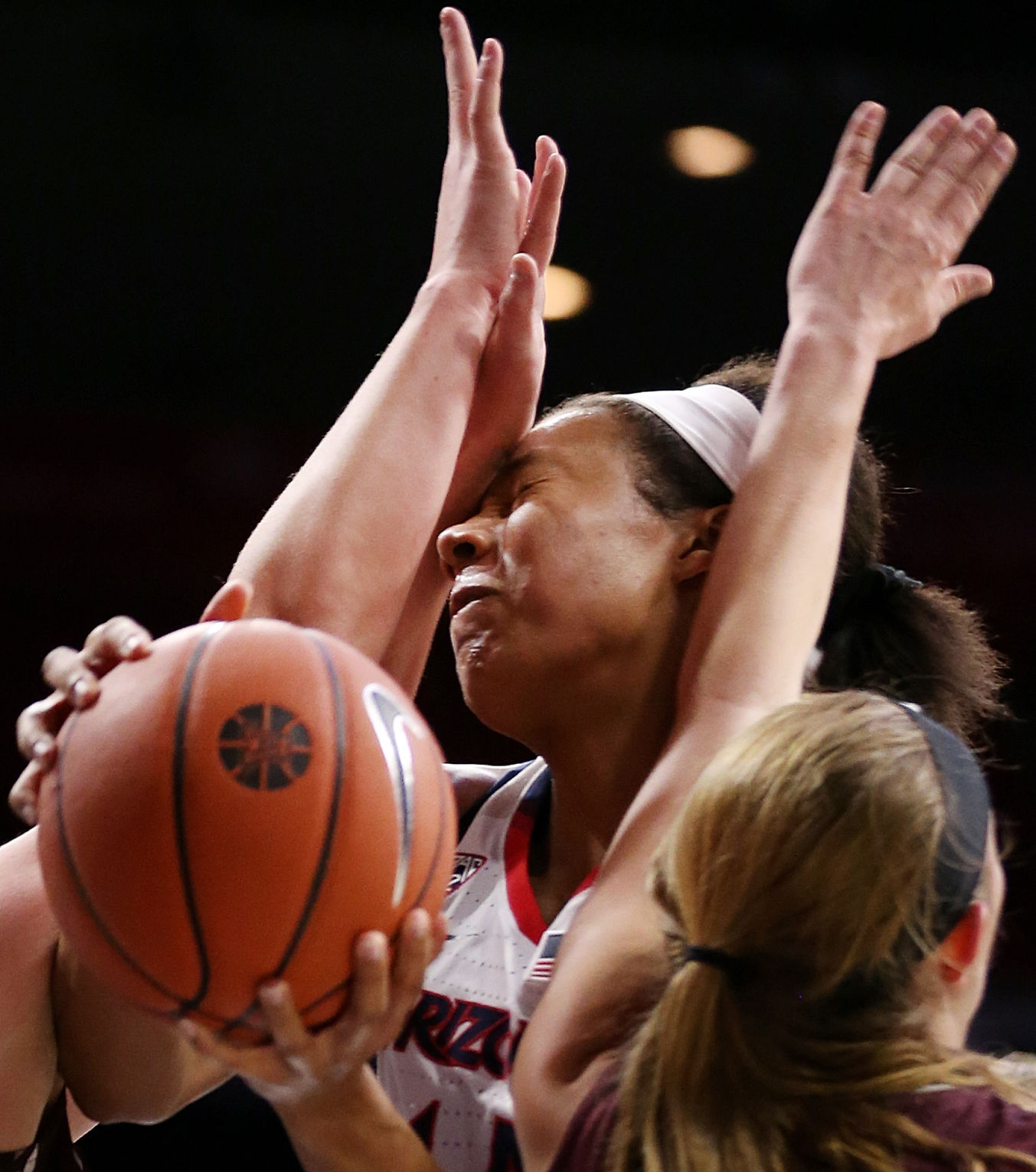 Arizona Wildcats 100, Montana Grizzlies 51